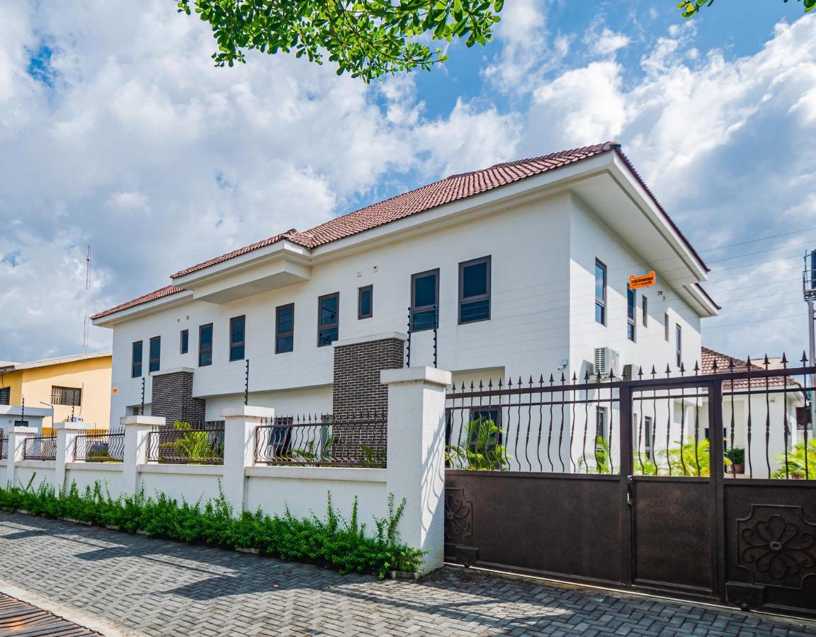 Quest Boutique Hotel Gwarinpa Luaran gambar