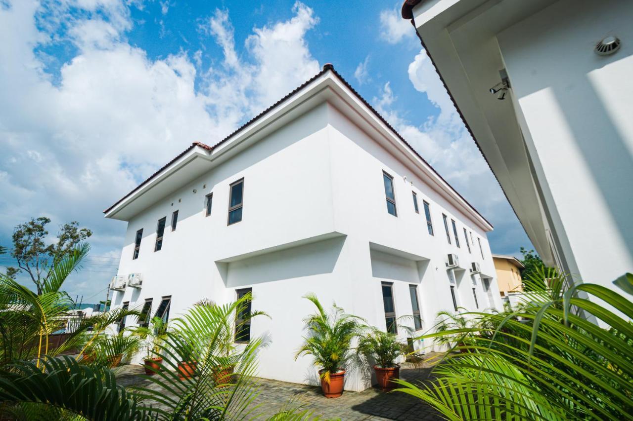 Quest Boutique Hotel Gwarinpa Luaran gambar