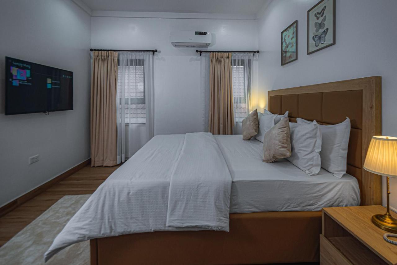 Quest Boutique Hotel Gwarinpa Luaran gambar